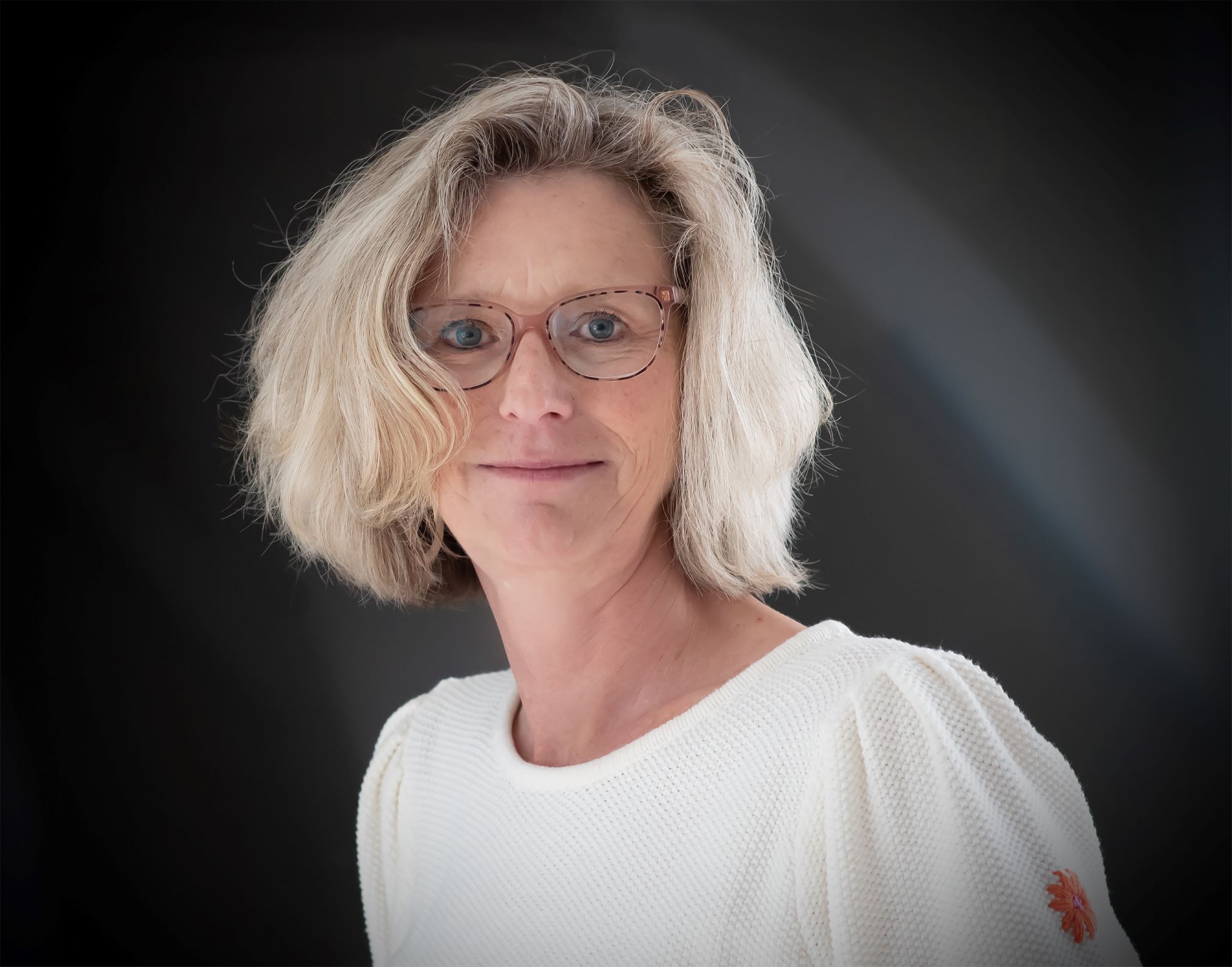 Dr Antia Wiersma